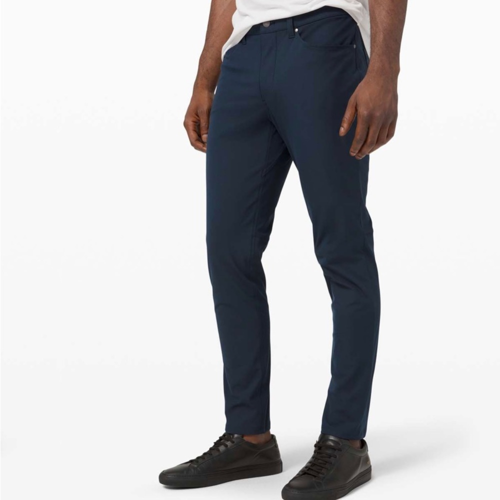 Lululemon ABC Pant Slim 28" *Warpstreme
True Navy NEW with Tags